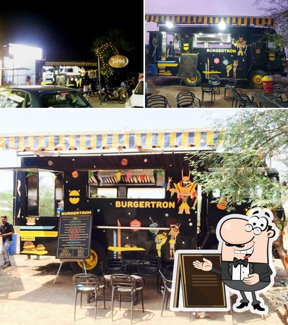 The exterior of Burgertron