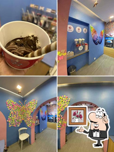 Among various things one can find interior and food at Myfroyoland Premium Frozen Yogurt - Annanagar East, Chennai