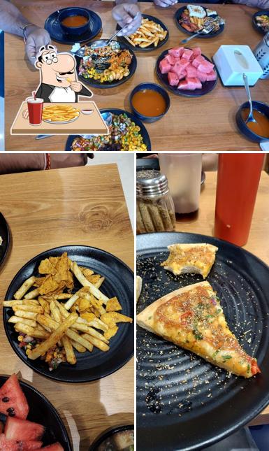 French fries at POMO'S PIZZA RAJKOT