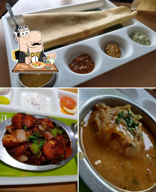 Food at Surguru Restaurant ஸற்குரு உணவகம்