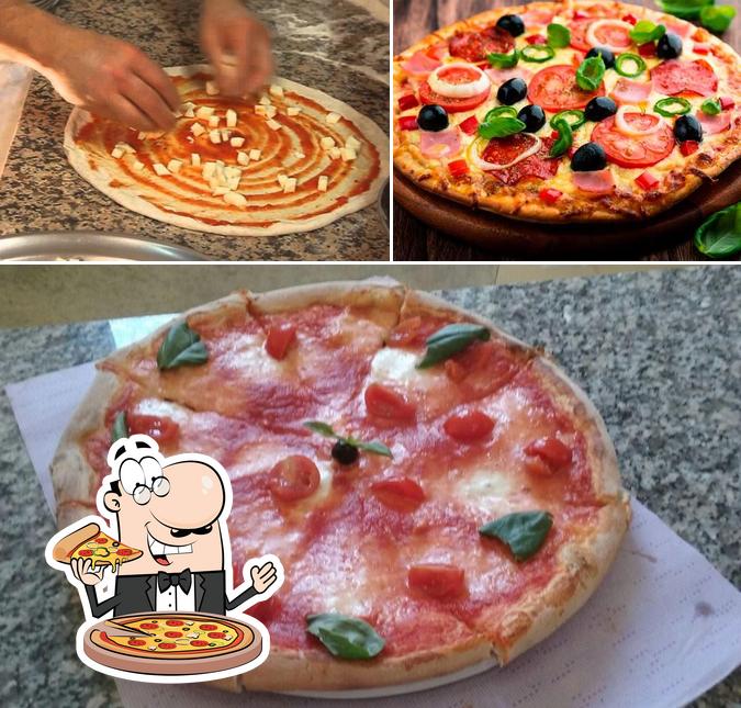 A Pizzeria Primavera Villa D'agri, puoi ordinare una bella pizza
