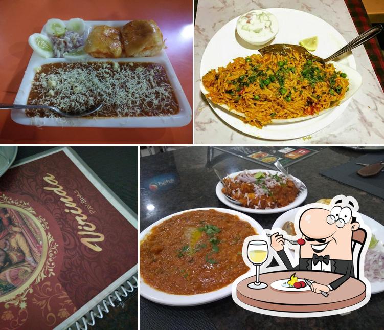 Meals at Virinda Pav Bhaji