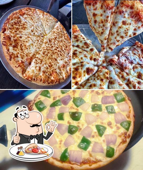 Pick pizza at BROS PIZZA