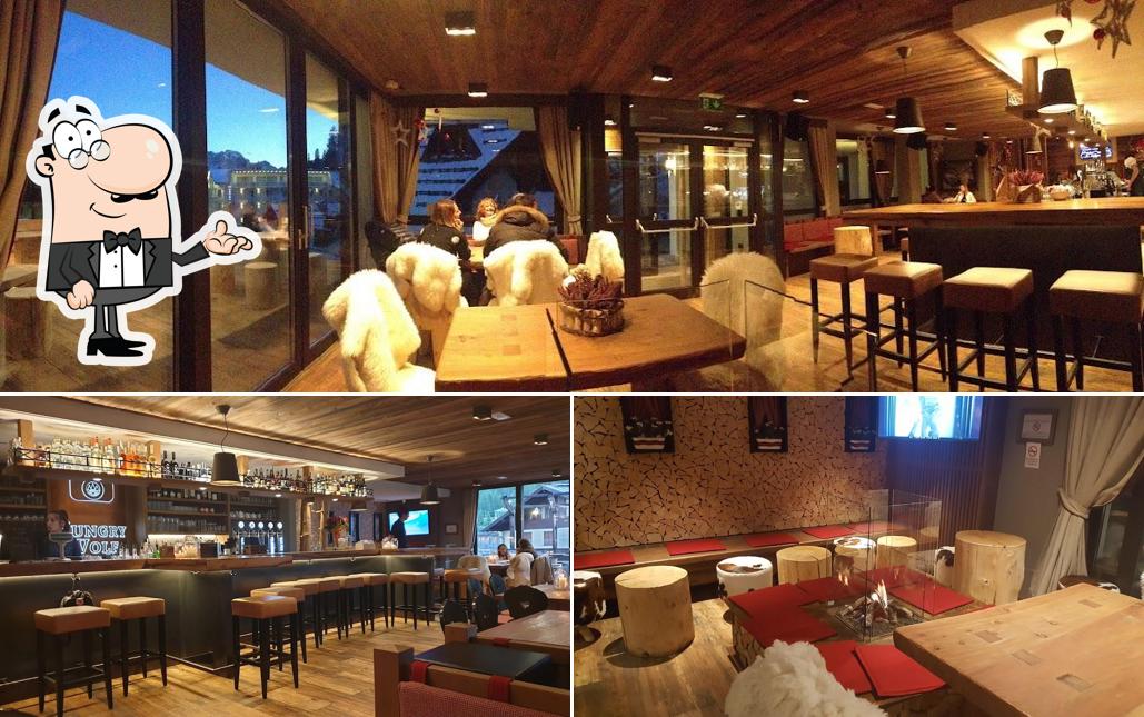 Siediti a un tavolo di Hungry Wolf