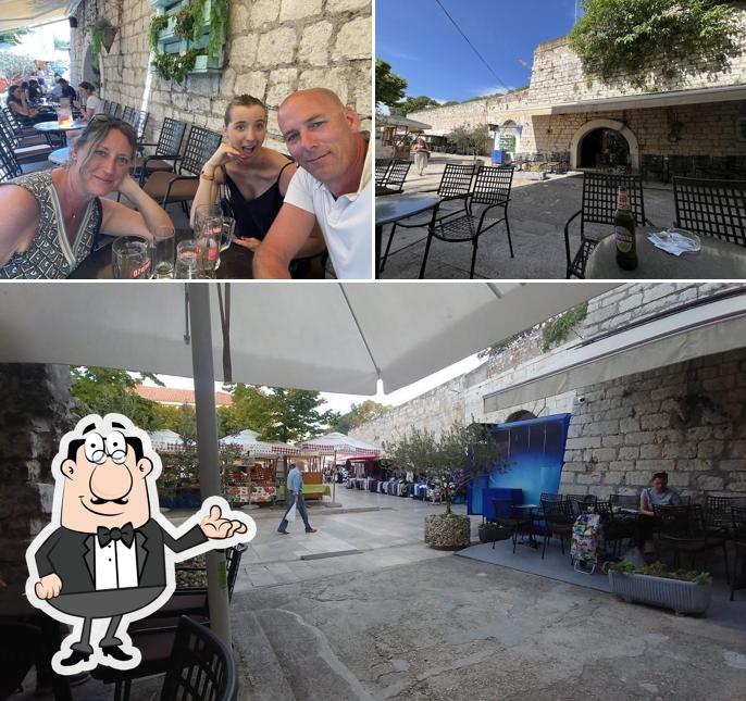 Dai un'occhiata agli interni di BAR Pod Bedemom