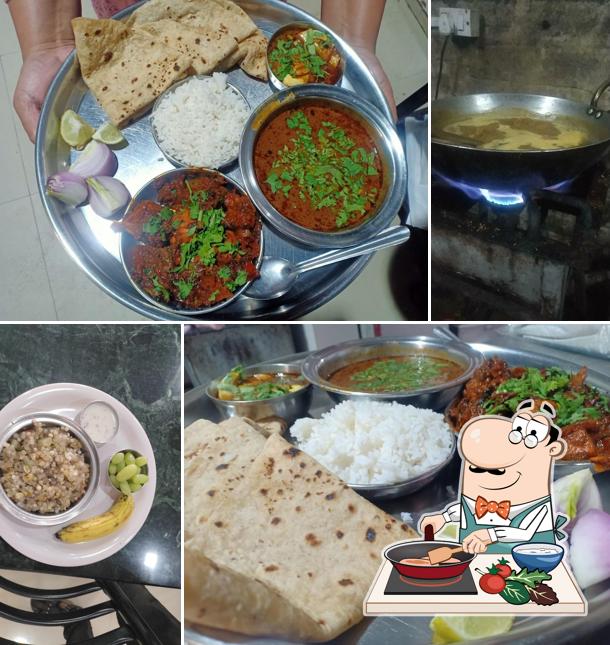 Chicken curry at Shri vaishnavi Veg and NonVeg Resturant. Best family restaurant in Talwade