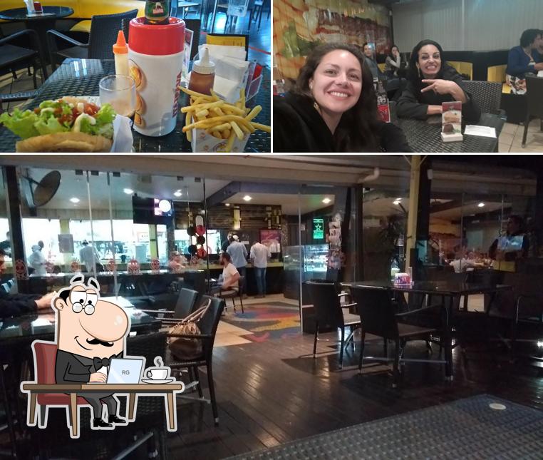 Veja imagens do interior do Komilão Lanches