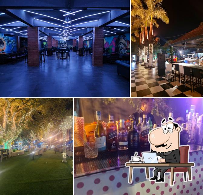 Check out how La La Land looks inside