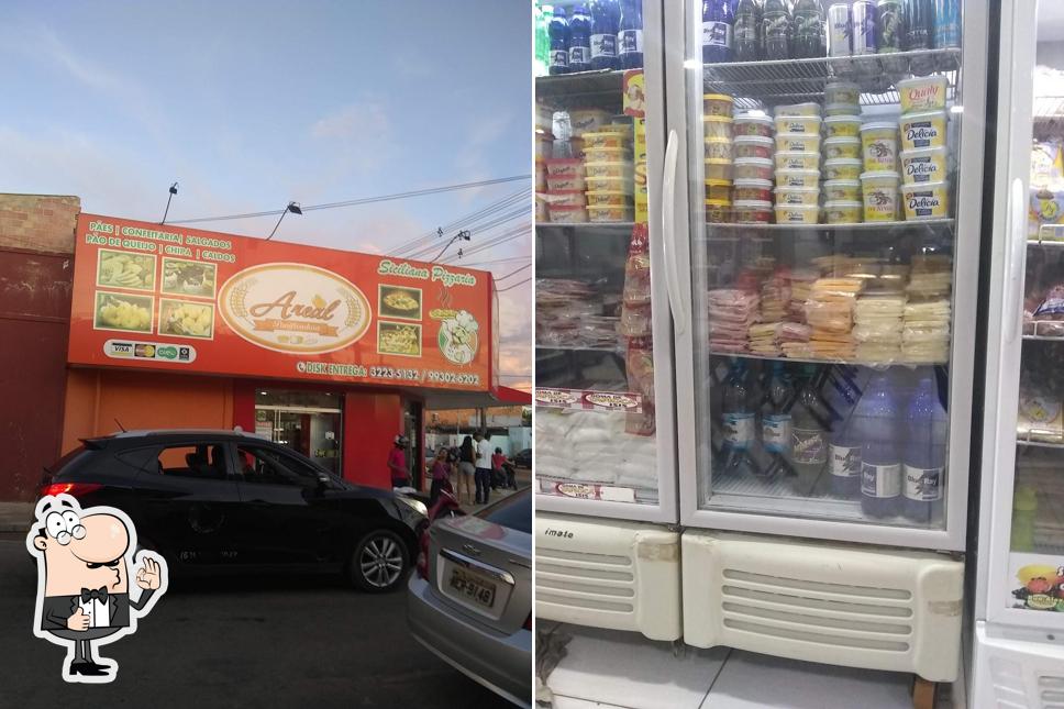 Look at the picture of Panificadora e Pizzaria Areal