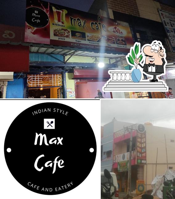 The exterior of MAX CAFE