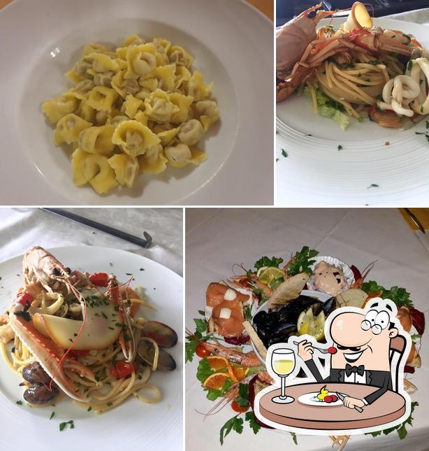 Platti al Ristorante & Pizzeria Le 12 Colonne