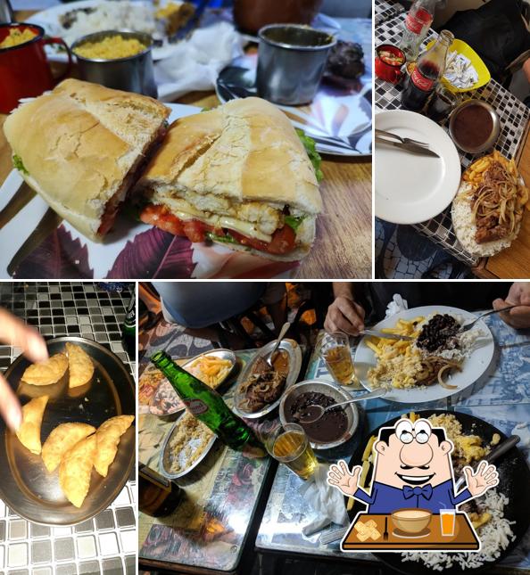 Comida em Bar do Adalto