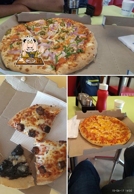 Pick different kinds of pizza