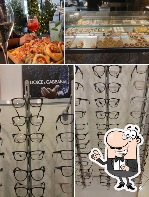 Guarda gli esterni di Tomasoni dal 1967