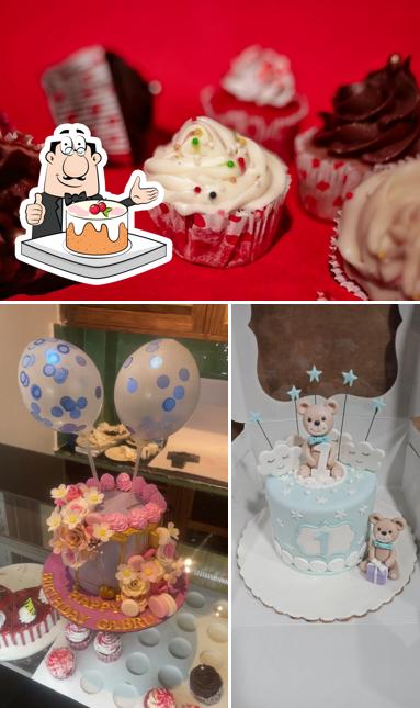 Look at this pic of Downtown La Pasteleria