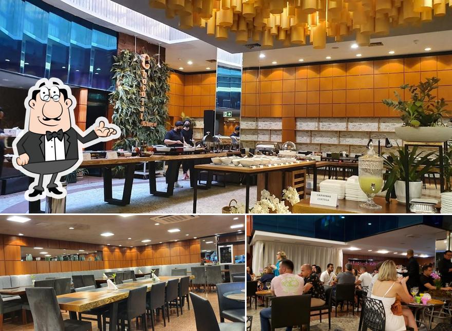 O interior do Chocolat Buffet