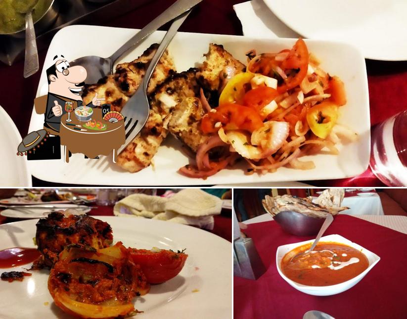 Food at Delhi Darbar Hotel