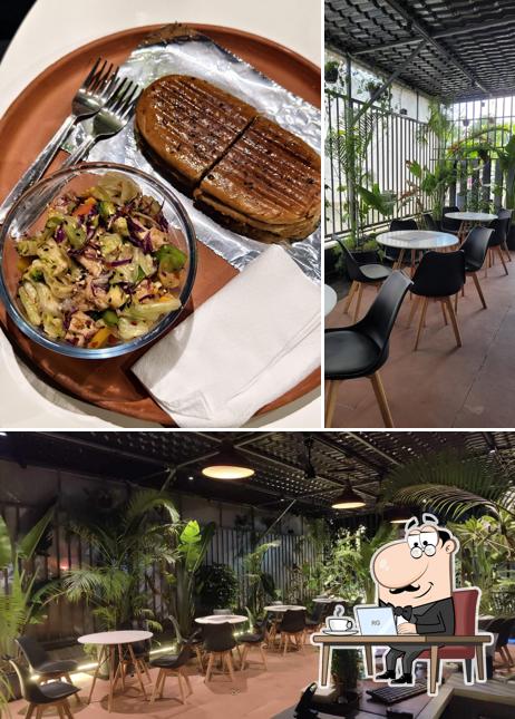 The interior of S'wich