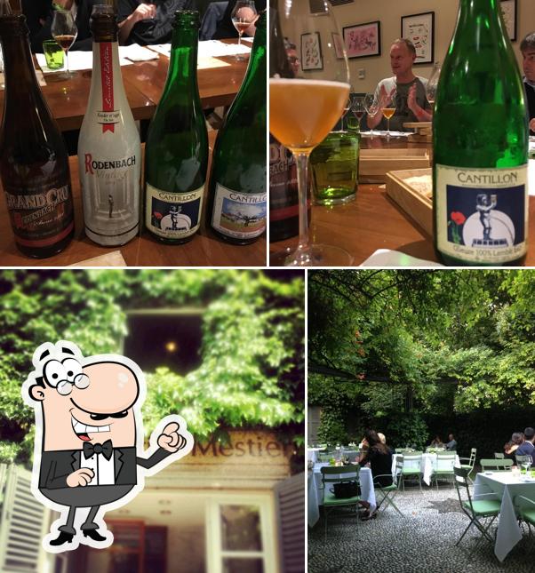 La immagine di interni e bevanda da Caffè Arti e Mestieri