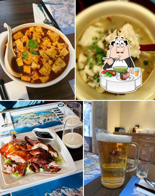 Zuppa calda e acida al 桃源馆China Restaurant