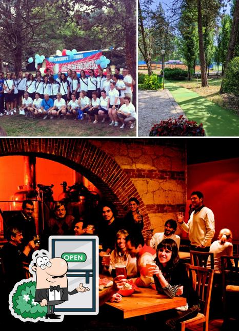 Country Club si caratterizza per la esterno e bancone da bar