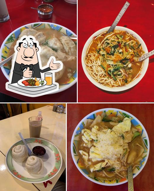 Tibet Om Cafe (Vegetarian and vegan)