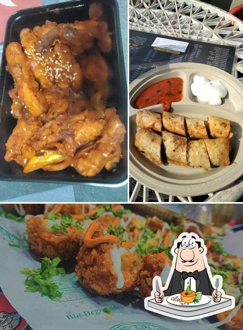 Meals at Shake Chilli Chinese & Italian Cafe