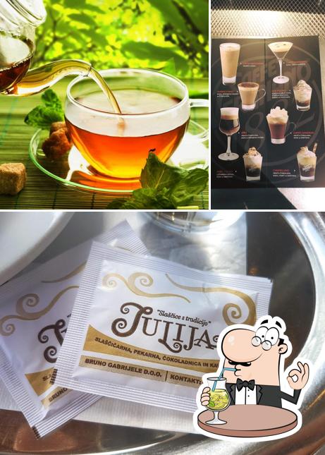 La bevanda e cibo del ristorante