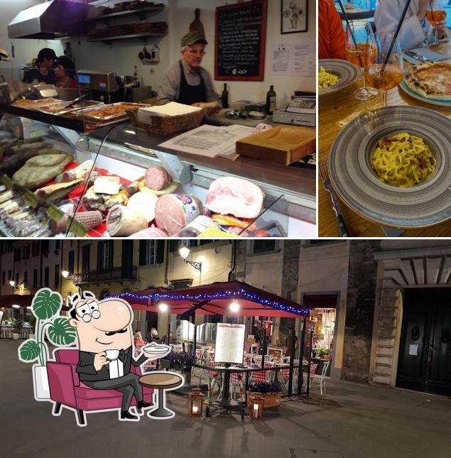 Siediti a un tavolo di Antica Bottega di Pisa