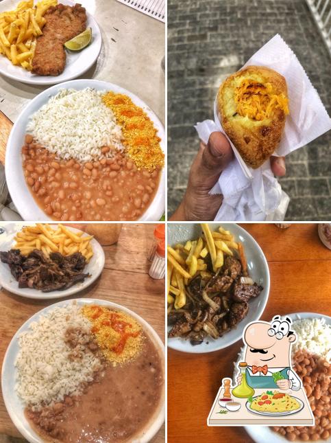 Platos en Bar do Mário