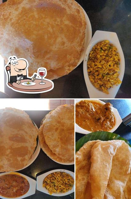 Food at Chintamani Tiffins