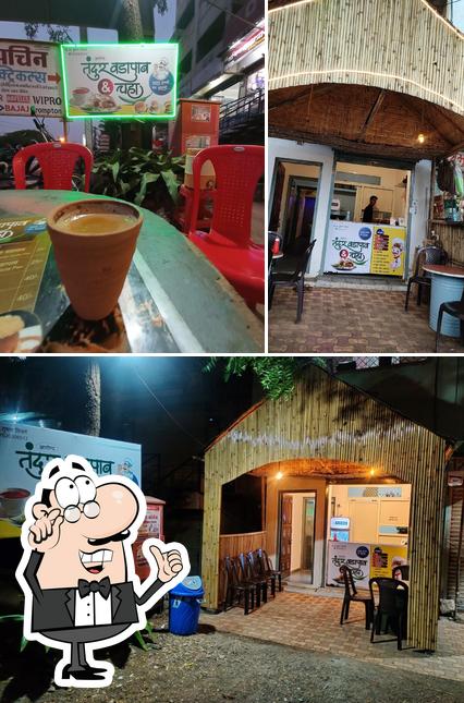 The interior of Arogya Tandoor vadapav branch 1