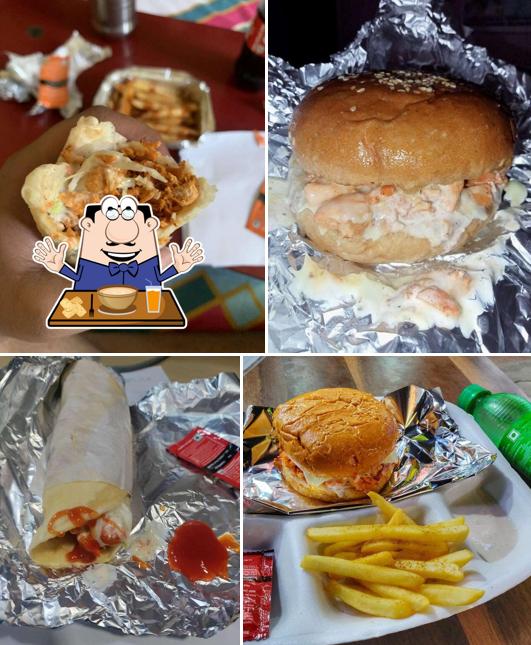 Food at Highlander's Shawarma