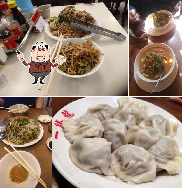 Platos en Tenko Restaurante