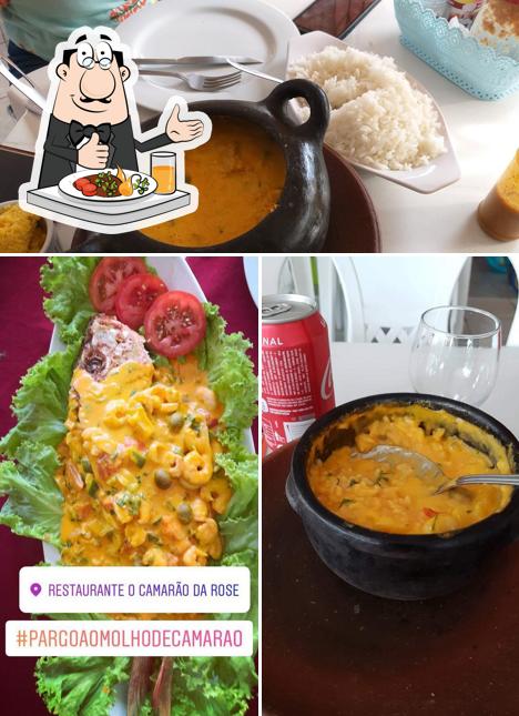 Comida em Restaurante Camarão Da Rose