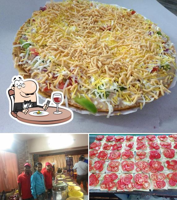 Food at Srishti Snacks