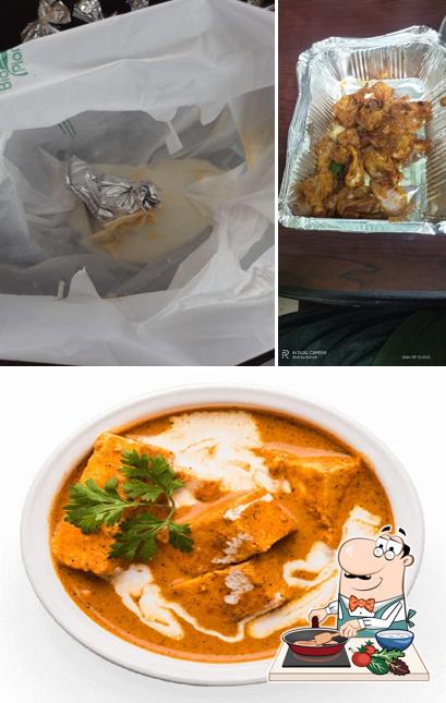 Chicken curry at Sri Meenakshi Sundaram Chettinadu Mess