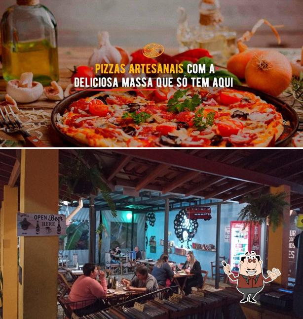 Platos en Vitrola's Pizza Bar