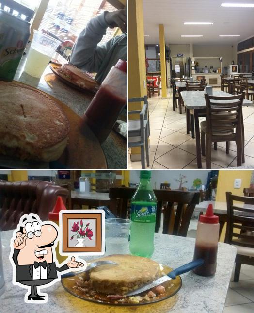 Entre diversos coisas, interior e comida podem ser encontrados no Ademar Lanches