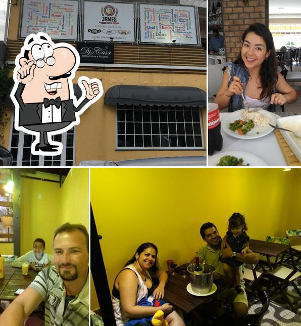 O interior do James Beer Brewpub