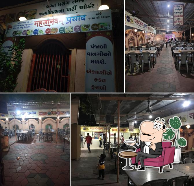 The interior of Sahajanand Prasad Restaurant