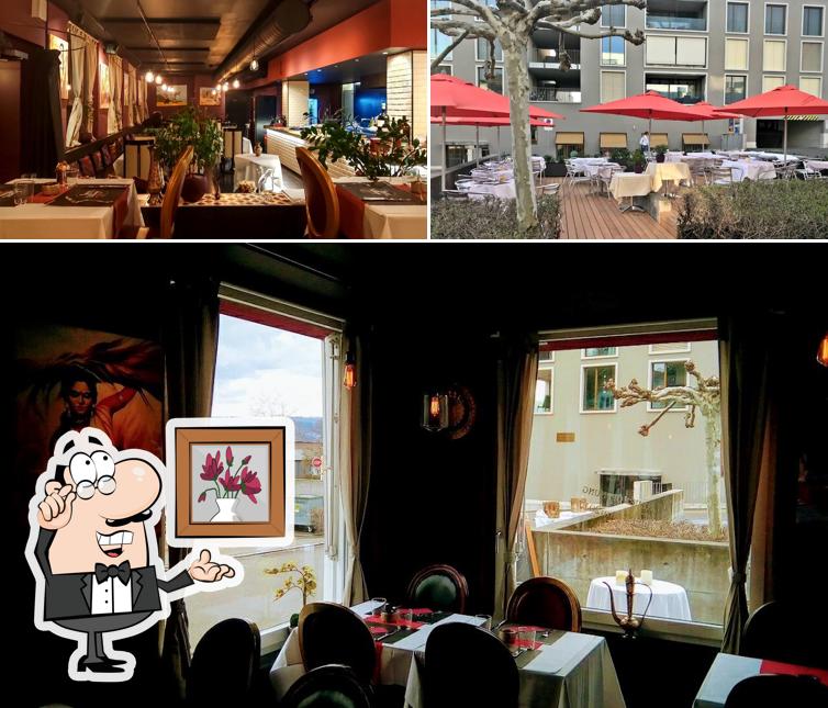 Siediti a un tavolo di Spice Village-Indian Restaurant