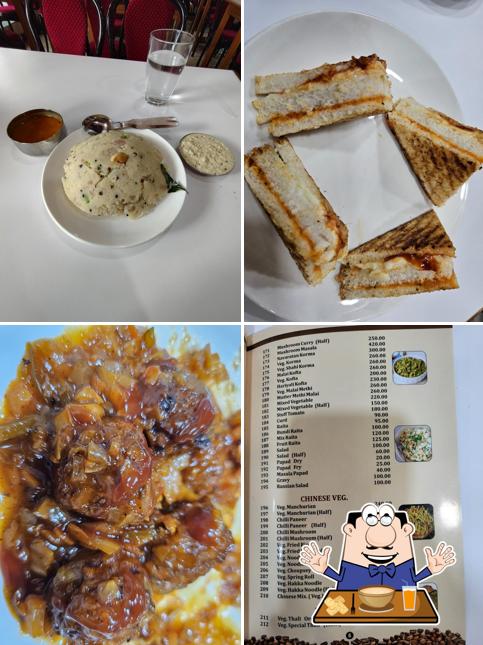 Clam chowder at Indian Coffee House