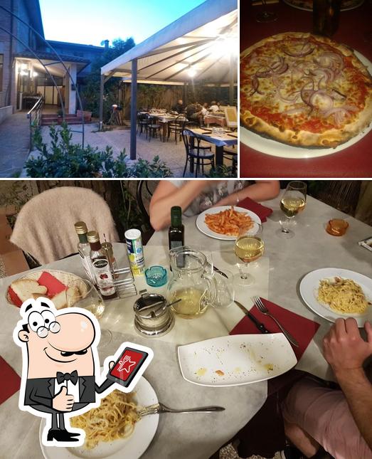 Guarda la foto di Zia Remy