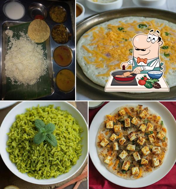 Chicken curry at Shree Balaji South Indian Mess