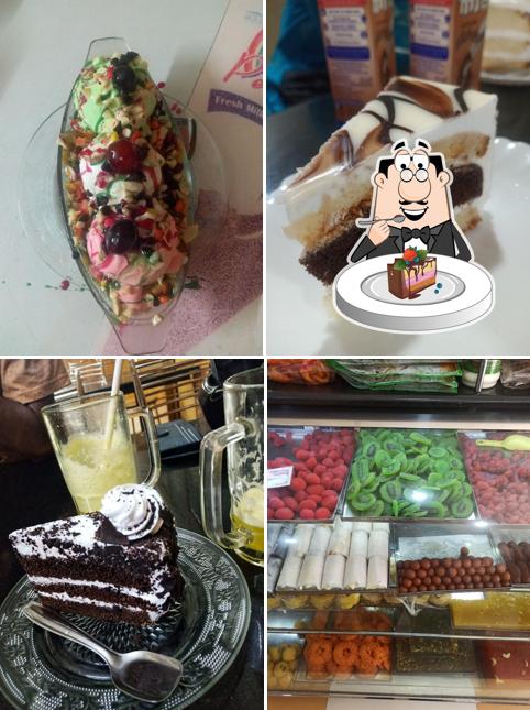 Chocolate cake at Kottackal Bakers