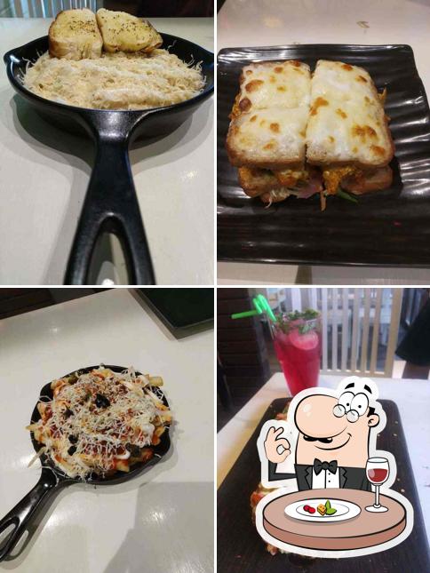 Meals at The Food Town