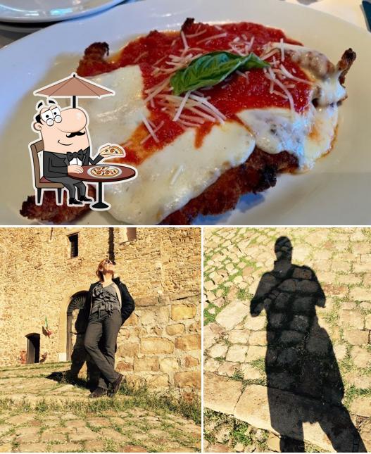 Guarda la immagine che mostra la esterno e cibo di Bacco Bistrò