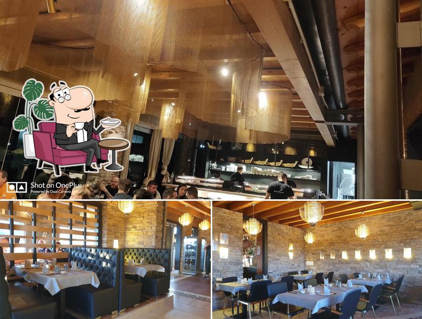 Gli interni di Sushi Garden