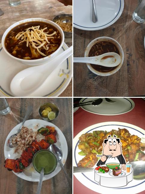 Hot and sour soup at Dakshin Court